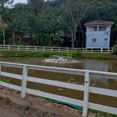 Terreno com 182m², no bairro Vargem do Bom Jesus em Florianópolis