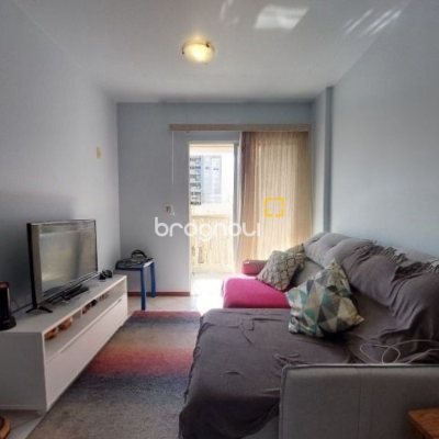 Apartamento com 64m², 2 quartos, 1 garagem, no bairro Itacorubi em Florianópolis