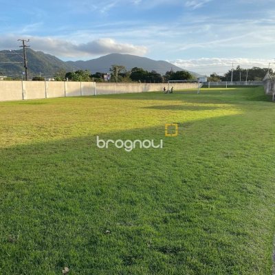 Terreno com 387m², no bairro Campeche em Florianópolis
