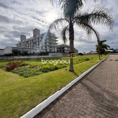 Terreno com 387m², no bairro Campeche em Florianópolis