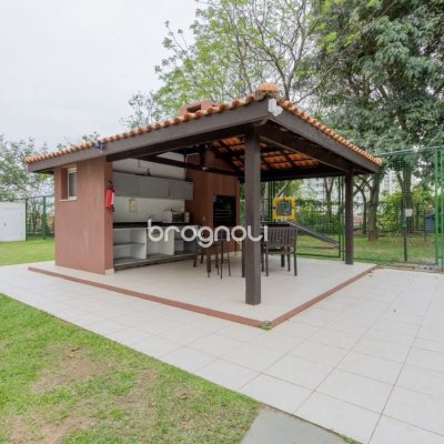 Apartamento com 86m², 3 quartos (sendo 1 suíte), 1 garagem, no bairro Capoeiras em Florianópolis