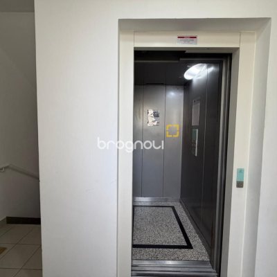 Apartamento com 86m², 3 quartos (sendo 1 suíte), 1 garagem, no bairro Capoeiras em Florianópolis