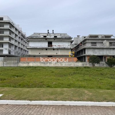 Terreno com 387m², no bairro Campeche em Florianópolis