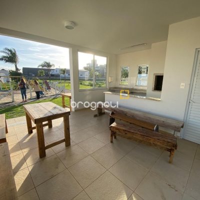 Terreno com 387m², no bairro Campeche em Florianópolis