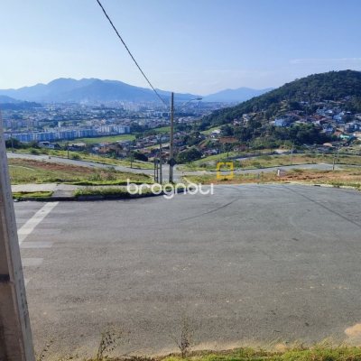 Terreno com 467m², no bairro Jardim Janaina em Biguaçu