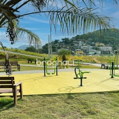 Terreno com 467m², no bairro Jardim Janaina em Biguaçu