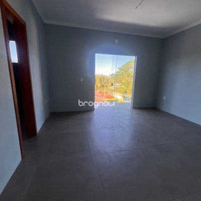Casa com 108m², 3 quartos (sendo 1 suíte), 2 garagens, no bairro Rio Vermelho em Florianópolis