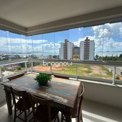 Apartamento com 94m², 3 quartos (sendo 1 suíte), 2 garagens, no bairro Jardim Atlântico em Florianópolis