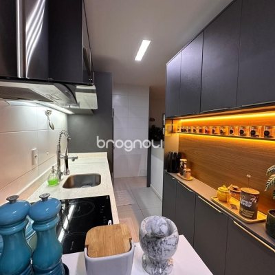 Apartamento com 94m², 3 quartos (sendo 1 suíte), 2 garagens, no bairro Jardim Atlântico em Florianópolis