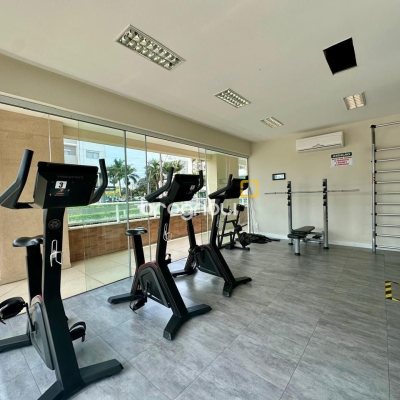 Apartamento com 94m², 3 quartos (sendo 1 suíte), 2 garagens, no bairro Jardim Atlântico em Florianópolis