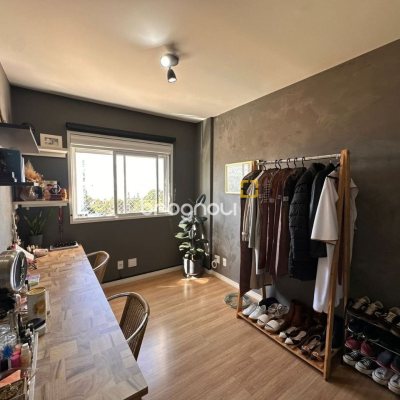 Apartamento com 94m², 3 quartos (sendo 1 suíte), 2 garagens, no bairro Jardim Atlântico em Florianópolis