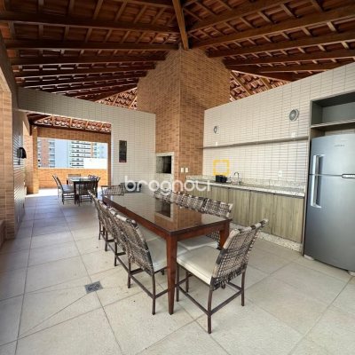 Apartamento com 94m², 3 quartos (sendo 1 suíte), 2 garagens, no bairro Jardim Atlântico em Florianópolis