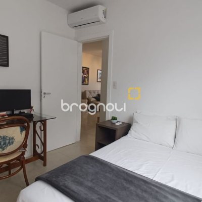 Apartamento com 74m², 2 quartos (sendo 1 suíte), 2 garagens, no bairro Itacorubi em Florianópolis