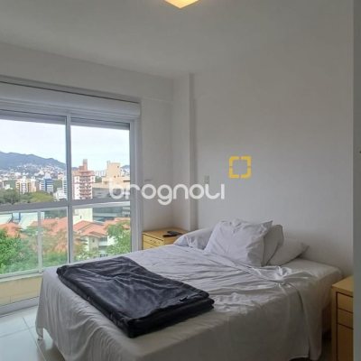 Apartamento com 74m², 2 quartos (sendo 1 suíte), 2 garagens, no bairro Itacorubi em Florianópolis
