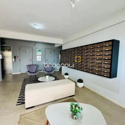 Apartamento com 56m², 2 quartos, 1 garagem, no bairro Areias em São José