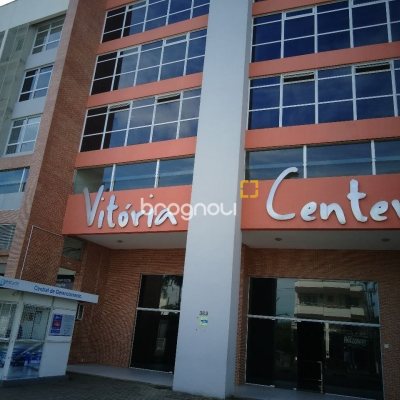 Apartamento com 79m², 3 quartos (sendo 1 suíte), 2 garagens, no bairro Forquilhinha em São José