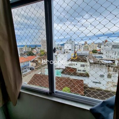 Apartamento com 74m², 2 quartos, 1 garagem, no bairro Balneário em Florianópolis