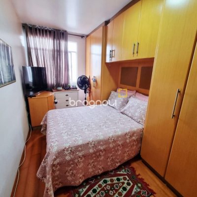 Apartamento com 74m², 2 quartos, 1 garagem, no bairro Balneário em Florianópolis