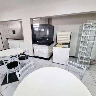 Apartamento com 74m², 2 quartos, 1 garagem, no bairro Balneário em Florianópolis