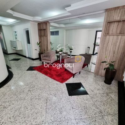 Apartamento com 74m², 2 quartos, 1 garagem, no bairro Balneário em Florianópolis