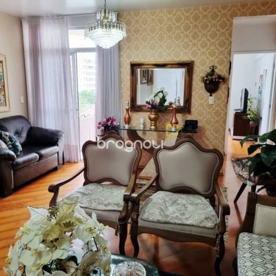 Apartamento com 74m², 2 quartos, 1 garagem, no bairro Balneário em Florianópolis
