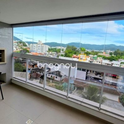 Apartamento com 79m², 2 quartos (sendo 1 suíte), 2 garagens, no bairro Itacorubi em Florianópolis