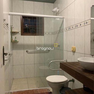 Casa com 160m², 4 quartos, 4 garagens, no bairro Ingleses em Florianópolis