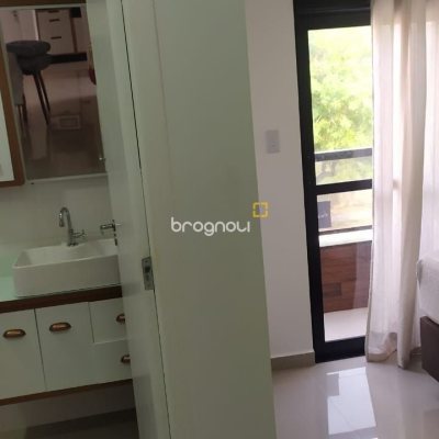 Apartamento com 69m², 2 quartos (sendo 1 suíte), 1 garagem, no bairro Ingleses em Florianópolis