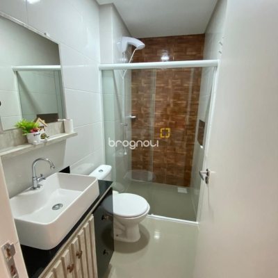 Apartamento com 69m², 2 quartos (sendo 1 suíte), 1 garagem, no bairro Ingleses em Florianópolis