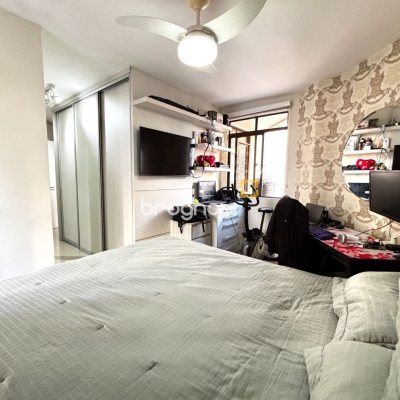 Apartamento com 128m², 3 quartos (sendo 1 suíte), 2 garagens, no bairro Centro em Florianópolis