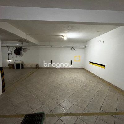 Apartamento com 128m², 3 quartos (sendo 1 suíte), 2 garagens, no bairro Centro em Florianópolis