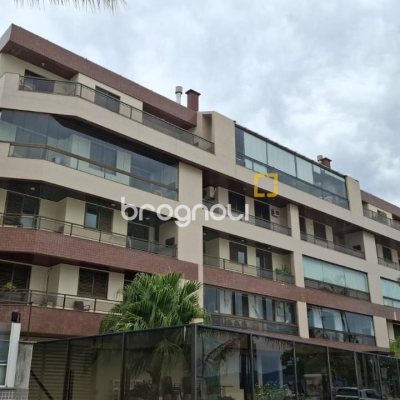 Apartamento com 85m², 2 quartos (sendo 1 suíte), 1 garagem, no bairro Canasvieiras em Florianópolis