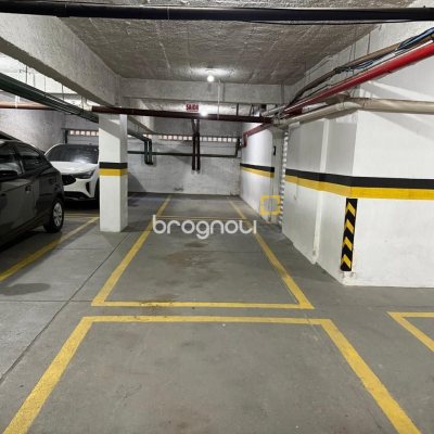 Apartamento com 53m², 1 quarto, 1 garagem, no bairro Centro em Florianópolis