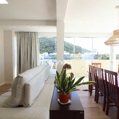 Cobertura com 165m², 4 quartos (sendo 2 suítes), 2 garagens, no bairro Ingleses em Florianópolis