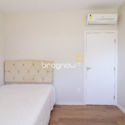 Cobertura com 165m², 4 quartos (sendo 2 suítes), 2 garagens, no bairro Ingleses em Florianópolis