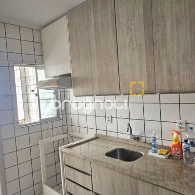 Apartamento com 78m², 3 quartos (sendo 1 suíte), 1 garagem, no bairro Campinas em São José