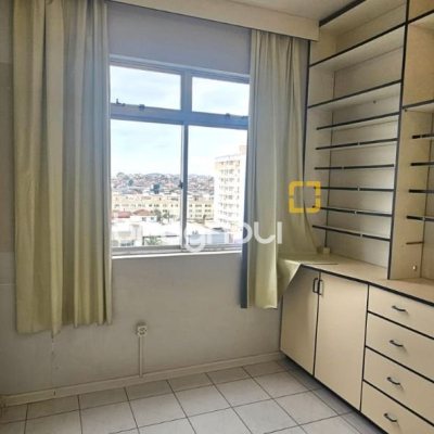 Apartamento com 78m², 3 quartos (sendo 1 suíte), 1 garagem, no bairro Campinas em São José