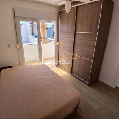 Casa com 124m², 2 quartos (sendo 2 suítes), 2 garagens, no bairro Ribeirão da Ilha em Florianópolis