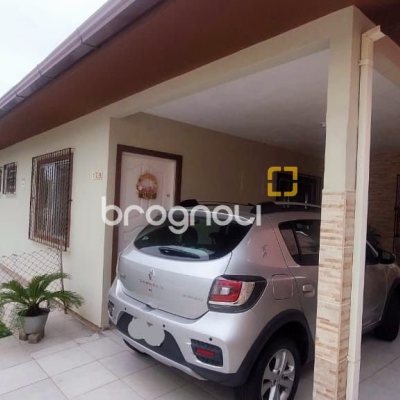 Casa com 110m², 3 quartos (sendo 1 suíte), 1 garagem, no bairro Rio Tavares em Florianópolis