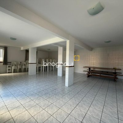 Apartamento com 92m², 3 quartos (sendo 1 suíte), 1 garagem, no bairro Estreito em Florianópolis