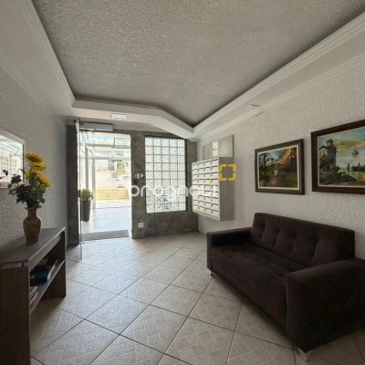 Apartamento com 92m², 3 quartos (sendo 1 suíte), 1 garagem, no bairro Estreito em Florianópolis
