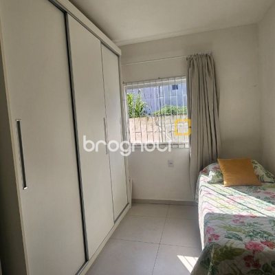 Casa com 118m², 3 quartos, 2 garagens, no bairro Ingleses do Rio Vermelho em Florianópolis