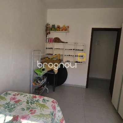 Casa com 118m², 3 quartos, 2 garagens, no bairro Ingleses do Rio Vermelho em Florianópolis
