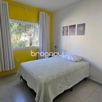 Casa com 118m², 3 quartos, 2 garagens, no bairro Ingleses do Rio Vermelho em Florianópolis