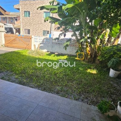 Casa com 118m², 3 quartos, 2 garagens, no bairro Ingleses do Rio Vermelho em Florianópolis