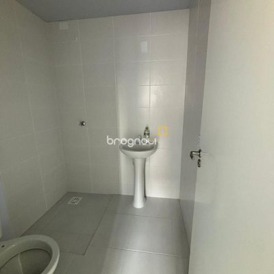 Apartamento com 50m², 2 quartos, 1 garagem, no bairro Rio Caveiras em Biguaçu