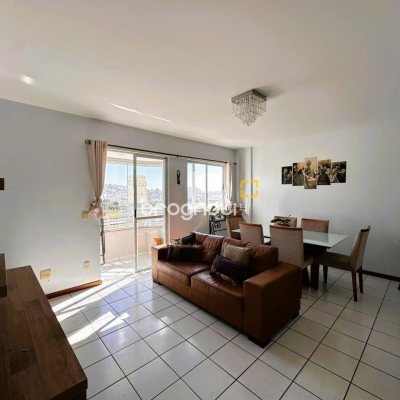 Apartamento com 96m², 2 quartos (sendo 1 suíte), 1 garagem, no bairro Kobrasol em São José