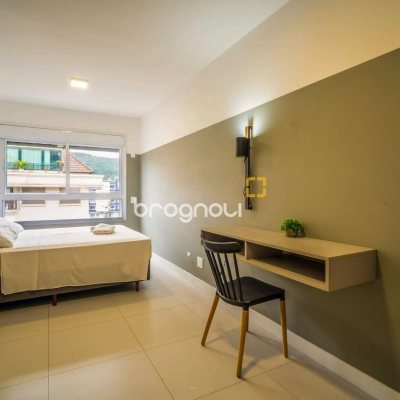 Apartamento com 80m², 2 quartos (sendo 2 suítes), 1 garagem, no bairro Jurerê em Florianópolis
