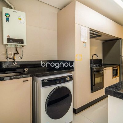 Apartamento com 80m², 2 quartos (sendo 2 suítes), 1 garagem, no bairro Jurerê em Florianópolis