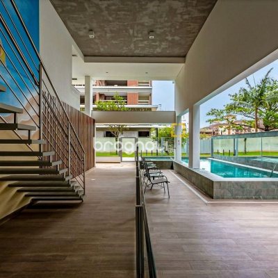 Apartamento com 80m², 2 quartos (sendo 2 suítes), 1 garagem, no bairro Jurerê em Florianópolis